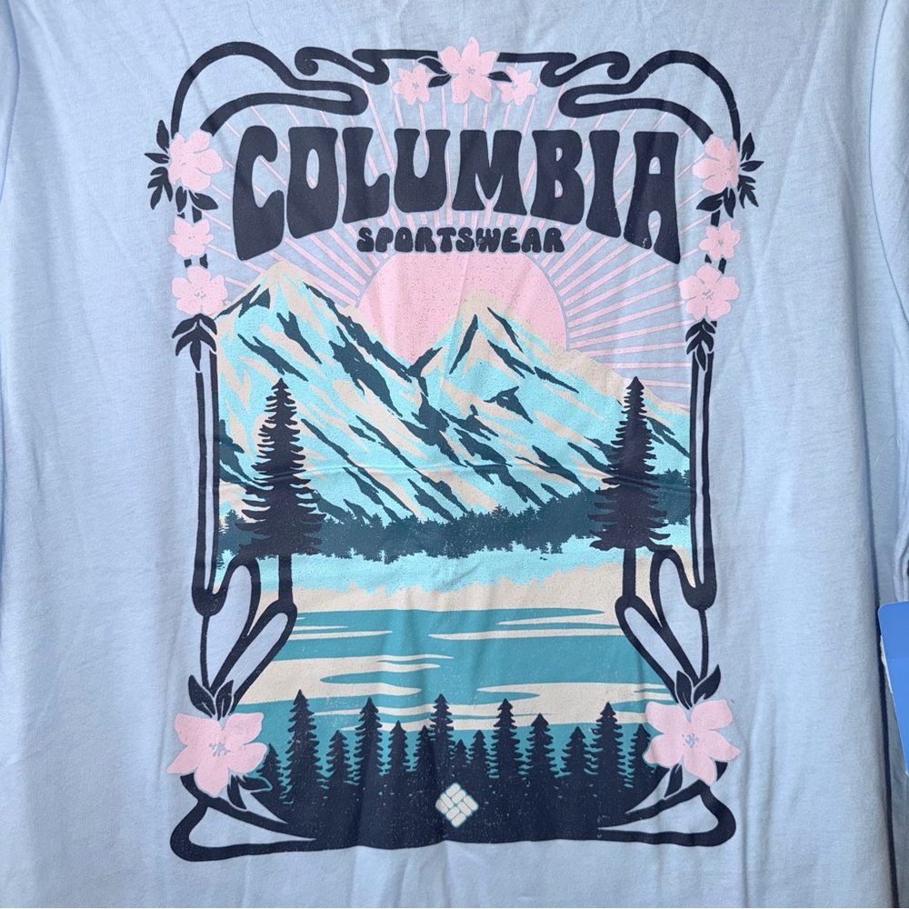 NWT Columbia Women's Light Blue Scenic Mountain T-Shirt - Picture 2 of 7